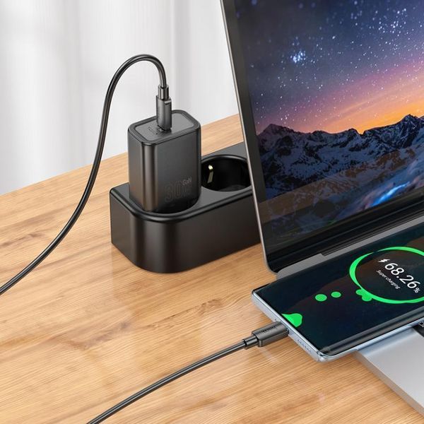 Мережевий зарядний пристрій HOCO N62 Gentle single port PD30W charger (EU) Black 705287471 фото