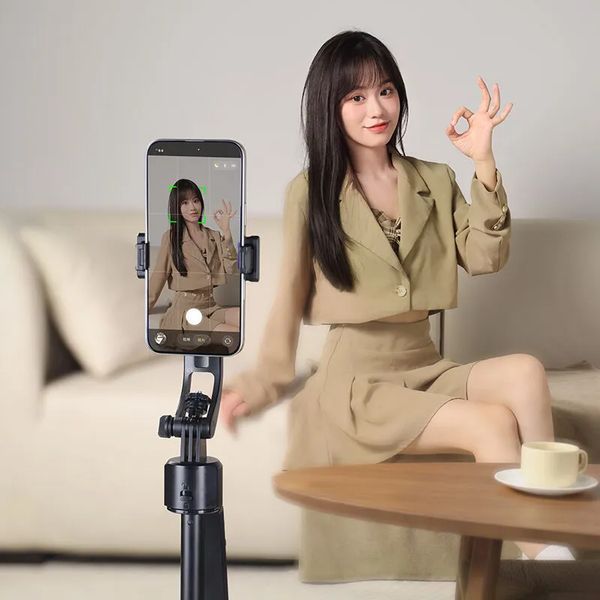 Штатив з автоматичним стеженням Ulanzi TT23 Auto-Tracking Selfie Stick Tripod Black 696101833 фото