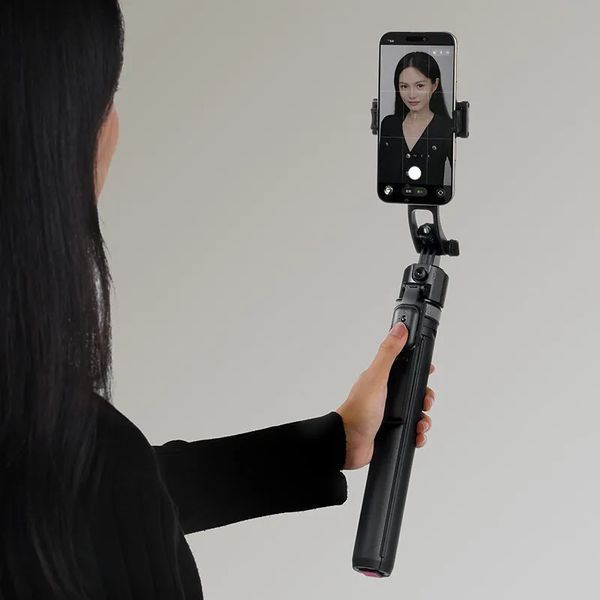 Штатив з автоматичним стеженням Ulanzi TT23 Auto-Tracking Selfie Stick Tripod Black 696101833 фото