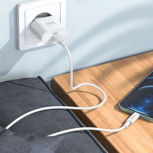 Сетевое зарядное устройство с кабелем HOCO C94A Metro single port PD20W charger set(Type-C to Type-C) White 966574910 фото