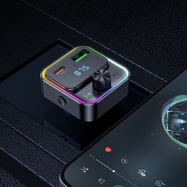 АЗП з FM-модулятором HOCO E81 Fantasy PD30W+QC3.0 car BT FM transmitter Black 813531983 фото
