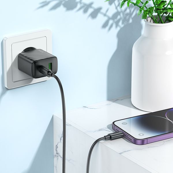 Мережевий зарядний пристрій HOCO CS23A Sunlight dual port PD30W+QC3.0 charger Black 853467843 фото