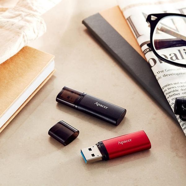 Флеш-накопитель Apacer USB 3.2 Gen 1 AH25B 32Gb Red 446283079 фото
