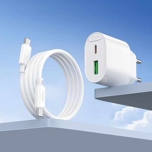 Мережевий зарядний пристрій з кабелем HOCO C109A(PD20W+QC3.0) Fighter PD20W+QC3.0 charger set(C to C) White 861563556 фото