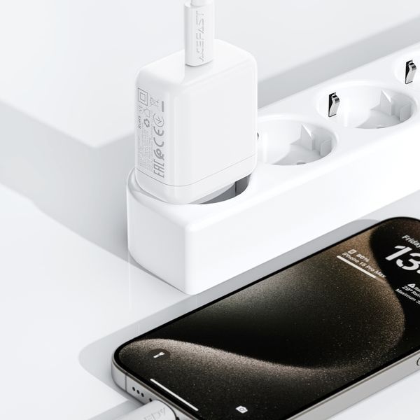 Мережевий зарядний пристрій ACEFAST A130 PD20W single USB-C charger White 346986189 фото