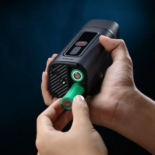 Генератор диму Ulanzi Vijim FM01 FILMOG Ace Portable Fog Machine Without Fog Juice and battery (R004 FM01) 531482418 фото