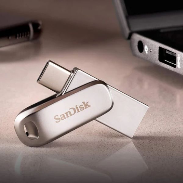 Флеш-накопичувач SanDisk USB 3.1 Ultra Dual Luxe Type-C 256Gb (150 Mb/s) 746403781 фото