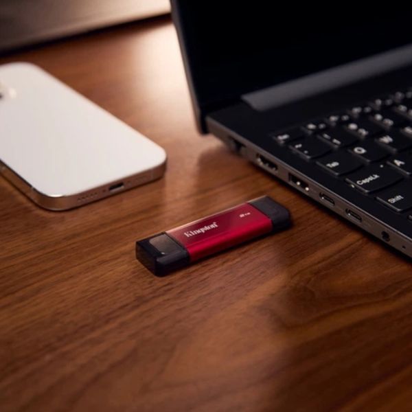 Портативний SSD Kingston Dual USB-A/C 2TB Dual Portable 1050MB/s USB 3.2 Gen 2 Red/Black 718457640 фото