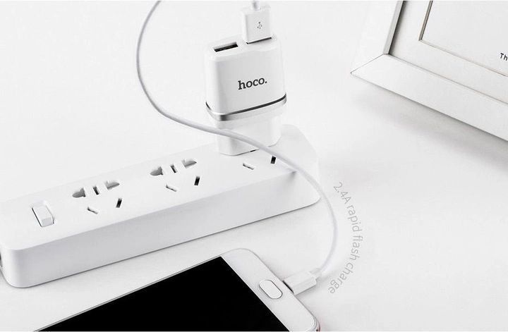 Мережевий зарядний пристрій HOCO C12 Smart dual USB charger 12W White 442475146 фото