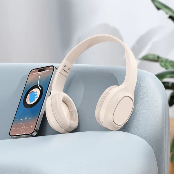 Бездротові накладні навушники HOCO W46 Charm BT headset Milky White 905066787 фото