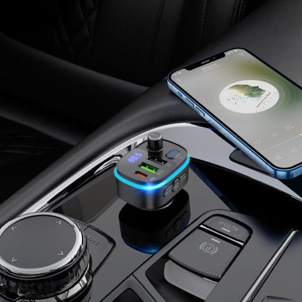 АЗП з FM-модулятором HOCO E62 Fast PD20W+QC3.0 car BT FM transmitter Black 743672688 фото