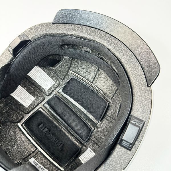 Захисний шолом Livall BH51M NEO (L) Sandstone Grey (57-61см), акустика, мікрофон, сигнали поворотів та стопів, додаток, пульт BR80, Bluetooth 101913958 фото